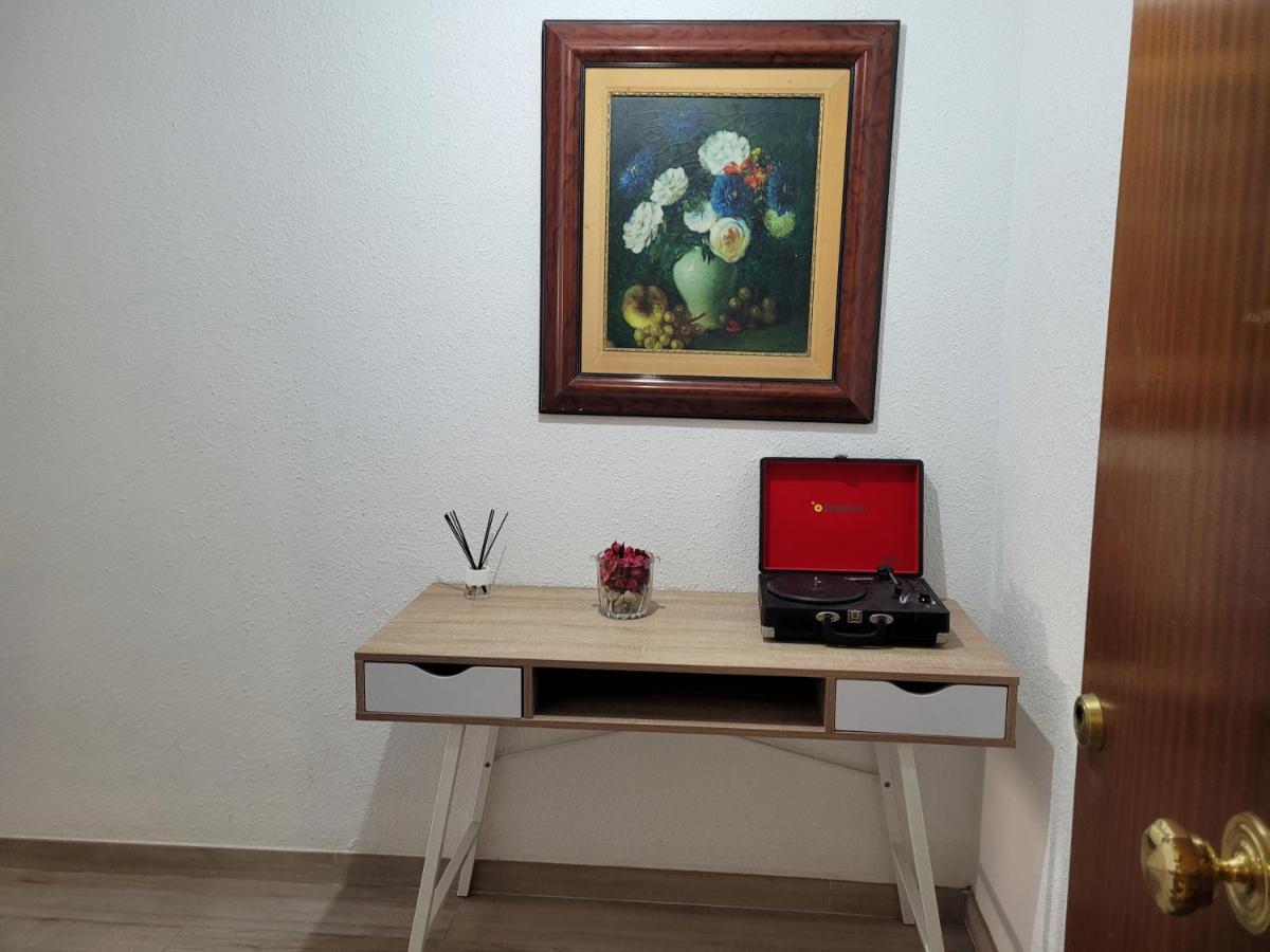 Corazon De Alicante Con Vistas Al Mar Y Al Castillo Zewnętrze zdjęcie